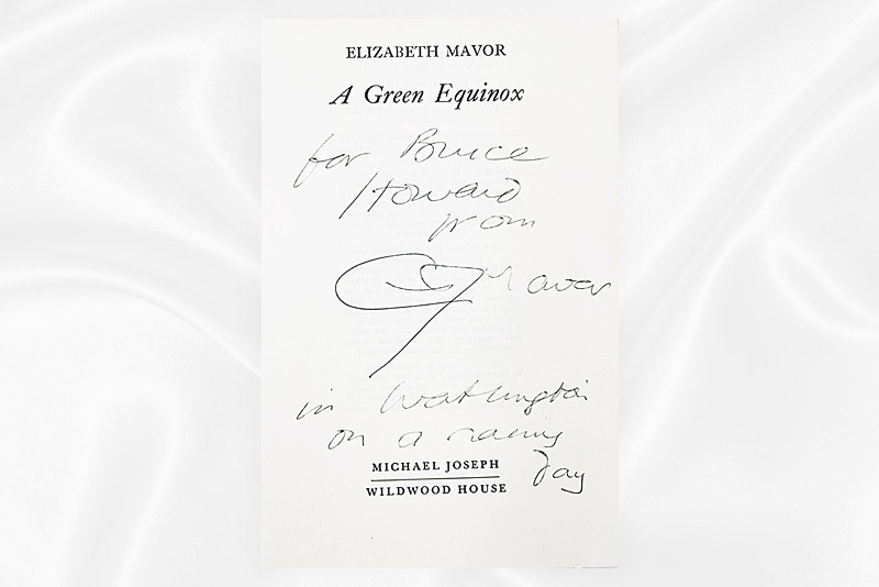 Elizabeth Mavor A green equinox Paperback Signed Frontispiece