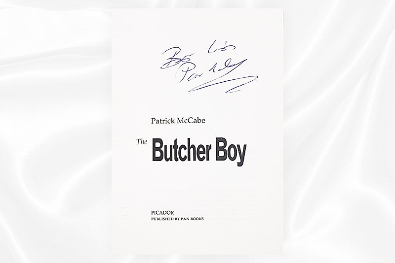 Oatrick Mccabe - The butcher boy - Signed - Signature